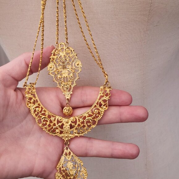 Vintage 1970's Egyptian Revival Tiered Chandelier Statement Necklace - Picture 14 of 14